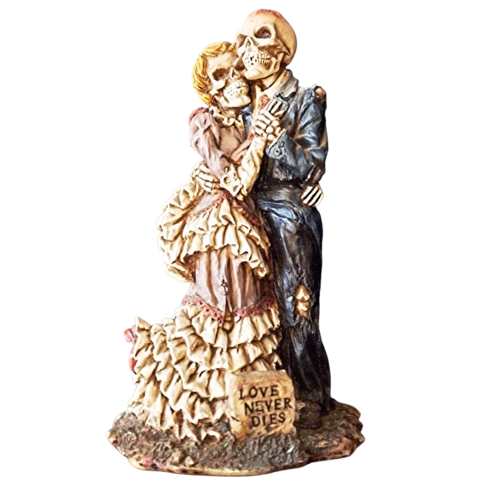 ✨️Love Never Dies Skeleton Couple Statue!